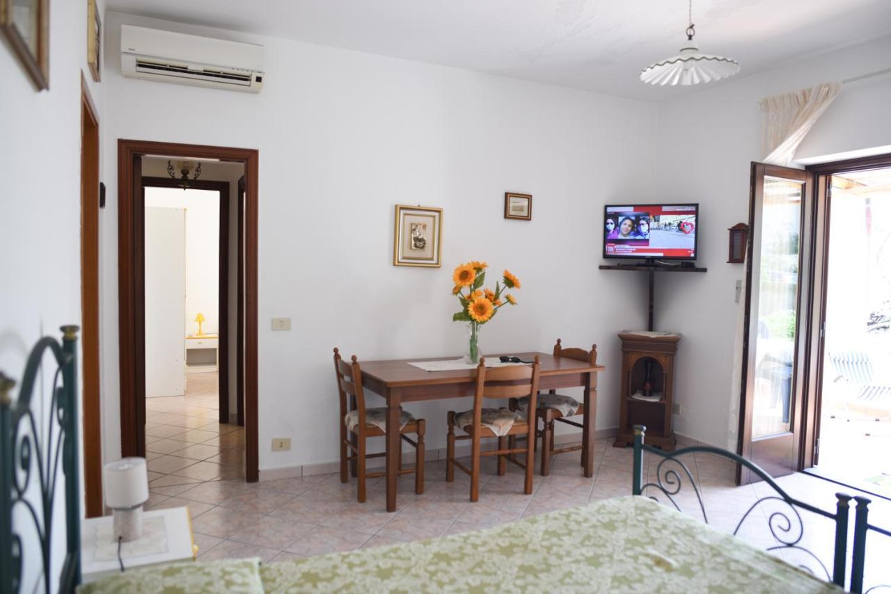 Marina Lunga Apartment Lipari  Bagian luar foto